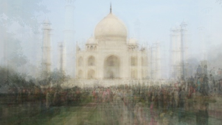 Illustration for article titled Most Tourists Take Pictures From the Same Spot